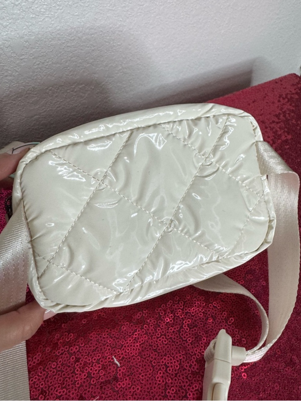 ATHLETA 🌟 Quilted Cream Crossbody Belt Bag Fanny (One Size) - Picture 11 of 14